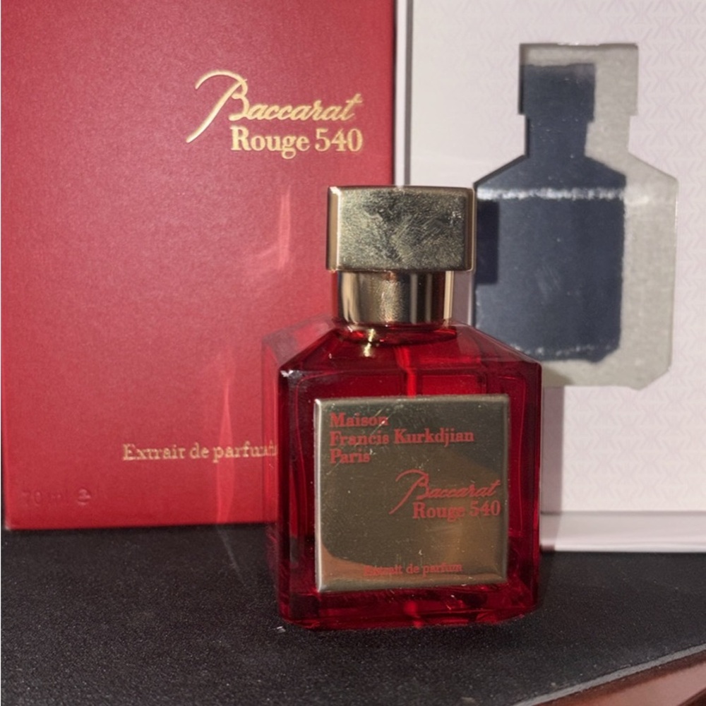 Baccarat Rouge 540 Extrait - Red and Gold Bottle